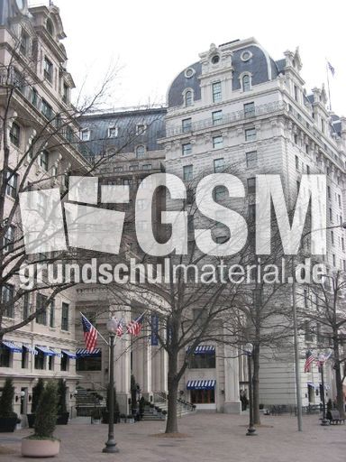 060 Hotel Washington.JPG